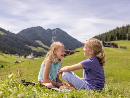 k1600_familiennester_2023-123